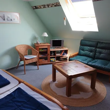 Zur Wellenwiese 24 *